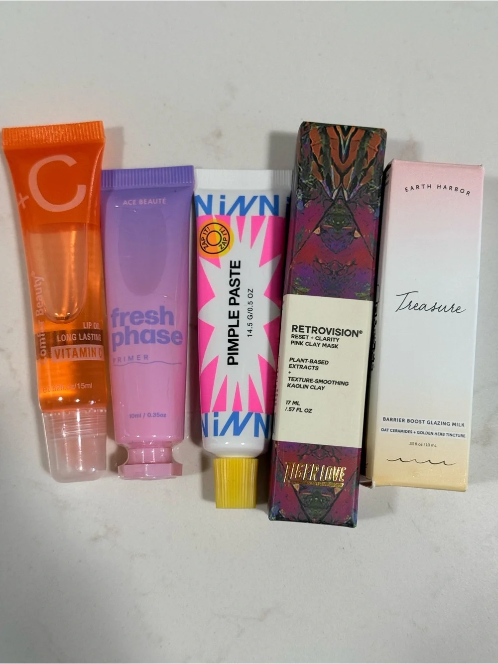 Beauty Bundle IPSY Bag Earth Harbor Ace Beauté Skincare & Jewelry Gift Set